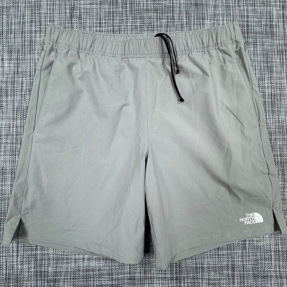 The North Face Mens Medium Wander Shorts Gray FlashDry Stretch Hiking Pockets
